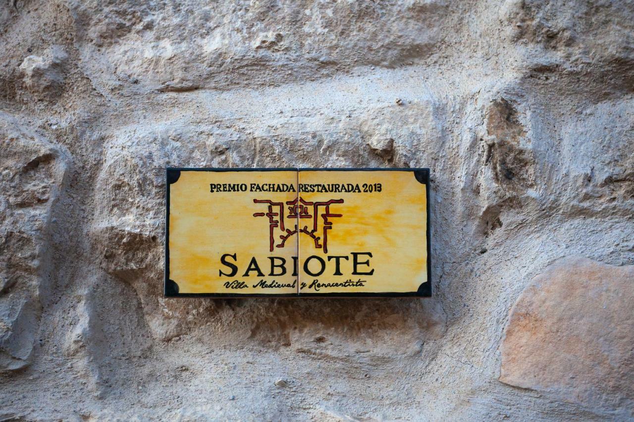 Alojamiento Rural "El Torreon" Sabiote Zewnętrze zdjęcie